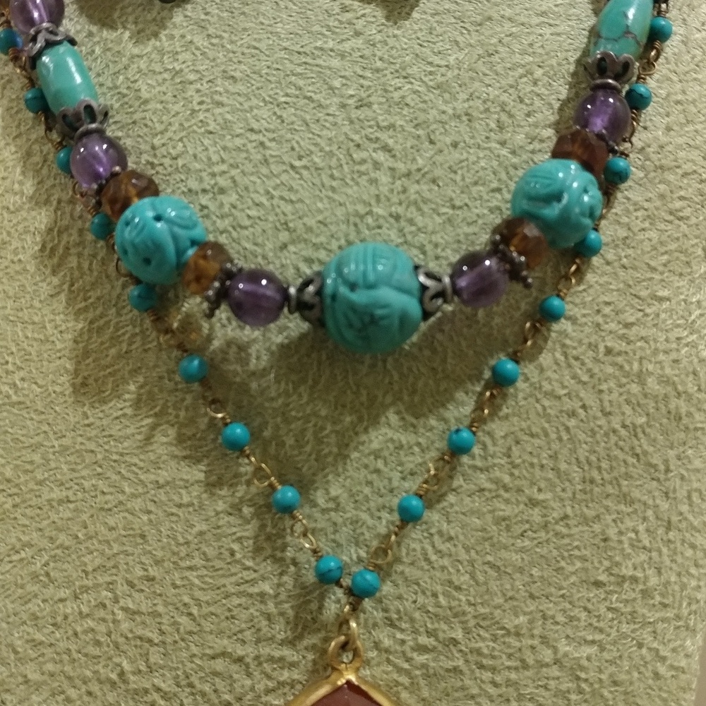 Necklace - Picture 5 of 8